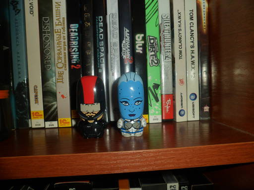 Mass Effect 3 - Commander Shepard / Liara MIMOBOT 